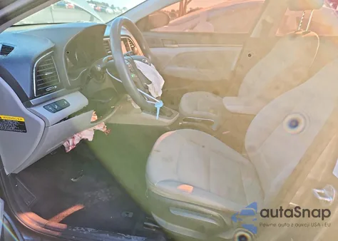 2018 Hyundai Elantra Sel z USA, uszkodzony, nr VIN 5NPD84LF9JH364178